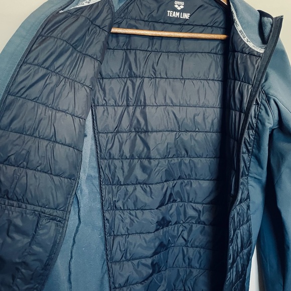 Arena Team Line Knit Quilted Swimmer Jacket Unisex Size Large - Picture 15 of 16